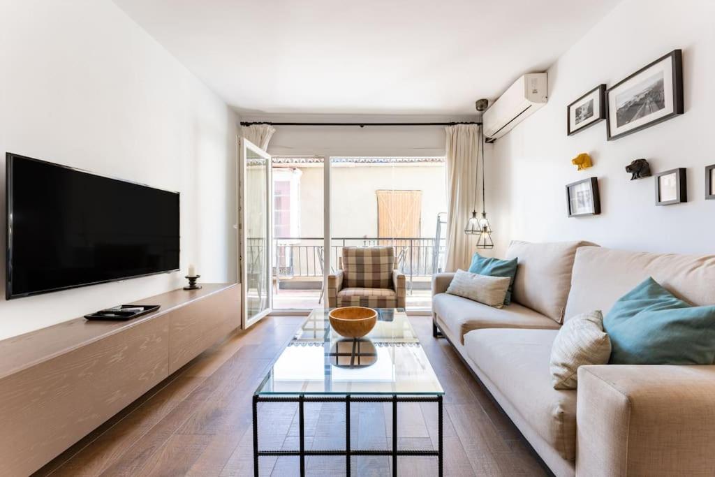 Super Central Malaga Flat With Terrace And Free Parking Extérieur photo